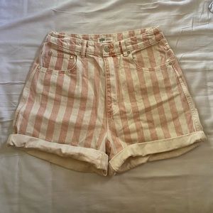 ZARA size 30 (US 8) high waist mom jean-style shorts w/ pink and white stripes